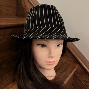 David & young men's Gangster fedora hat, pinstripes,  1920's style hat